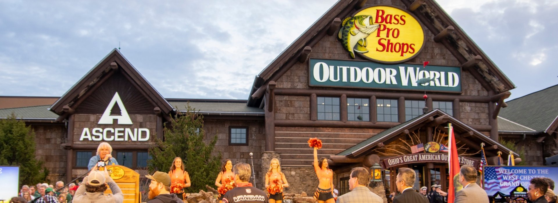 Bass Pro Shops